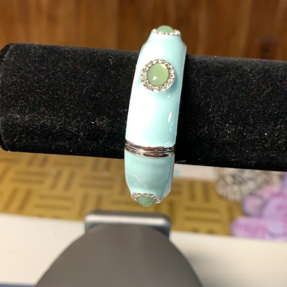 Talbots bangle bracelet - Picture 4 of 7